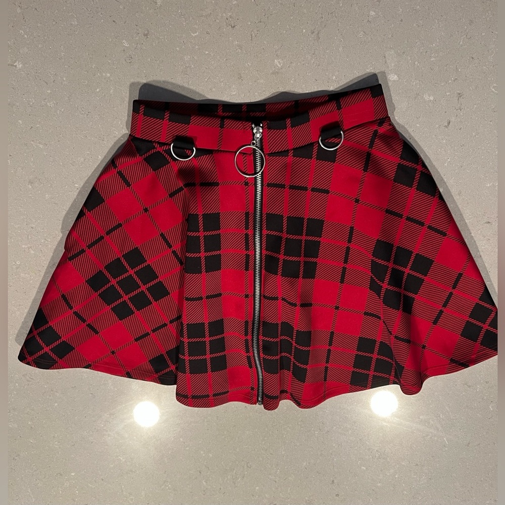 Hot Topic Red and Black Plaid Skirt